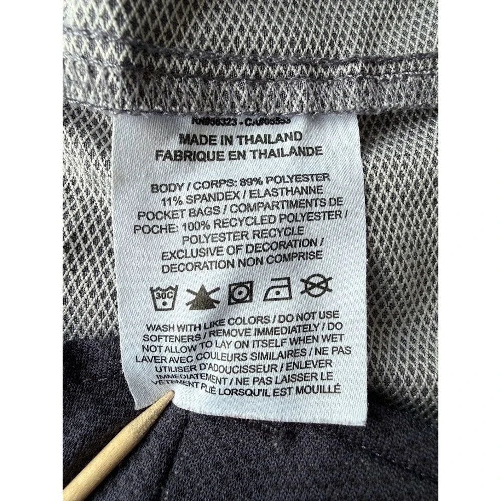 Nike  Golf Shorts Men 42 Gray Stretch Flat Front Performance Outdoor Lightweight